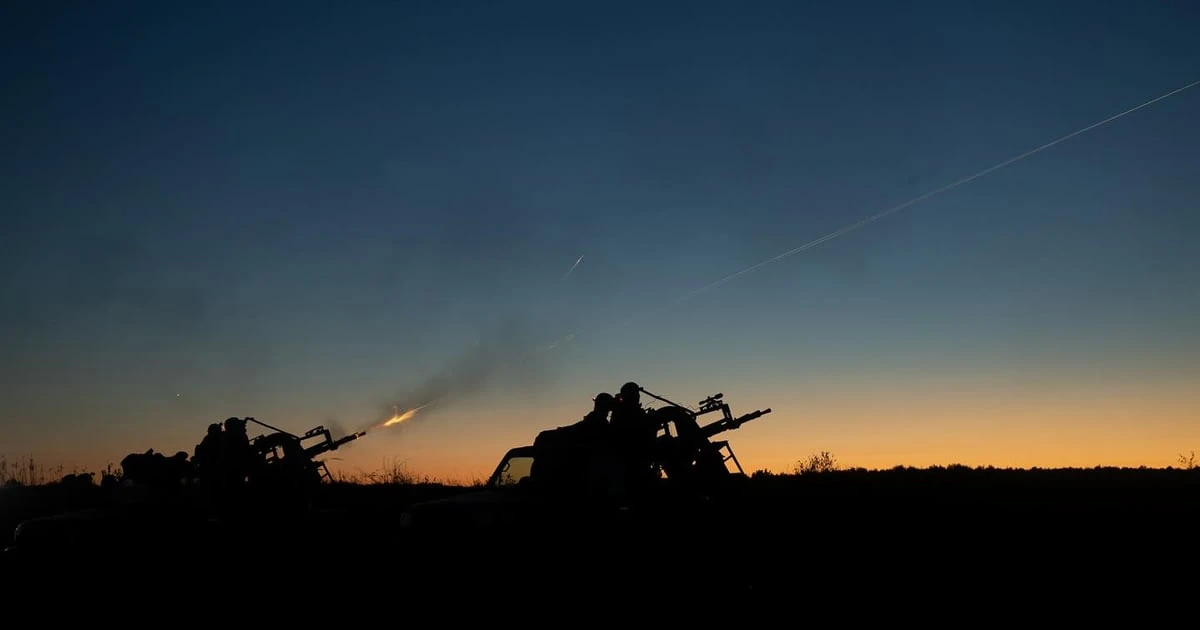 Наслідки влучань і падіння уламків російських дронів у житлових районах