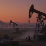 Нафта дорожчає після оголошення США про нові санкції проти Ірану