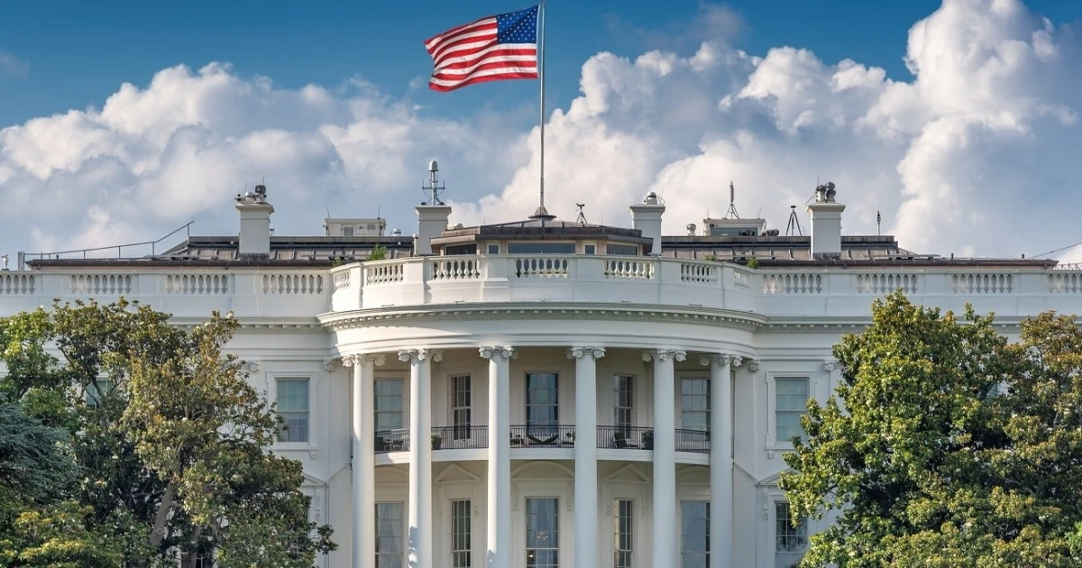 Суддя Келлі на 14 днів поновив допуск CNN, MS NOW і Politico до Білого дому