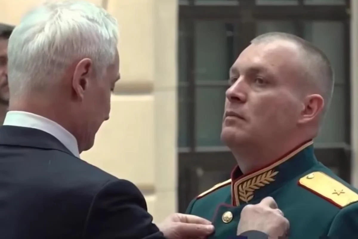 «Золота зірка» у серпні та загибель у вересні: що відомо про генерала Груніса