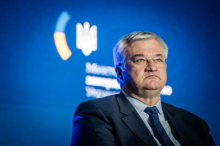 Ультиматум Ушакова і відповідь Сибіги: ключові імена, дати й рішення
