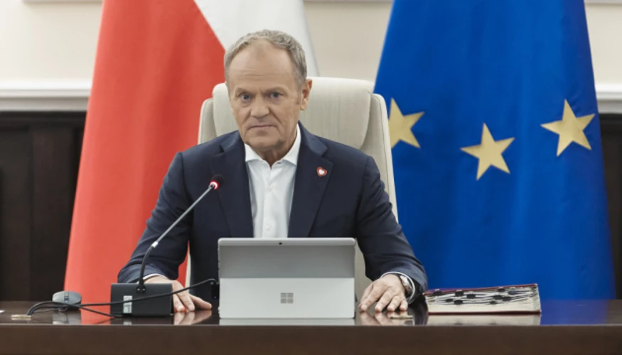 Прем'єр-міністр Польщі Дональд Туск на прес-конференції